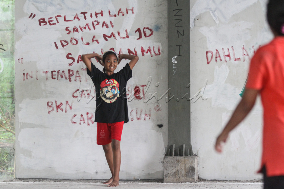 Termasuk Indonesia yang memiliki timnas wanita yang berada di bawah naungan Asosiasi Sepak Bola Wanita Indonesia (ASBWI).