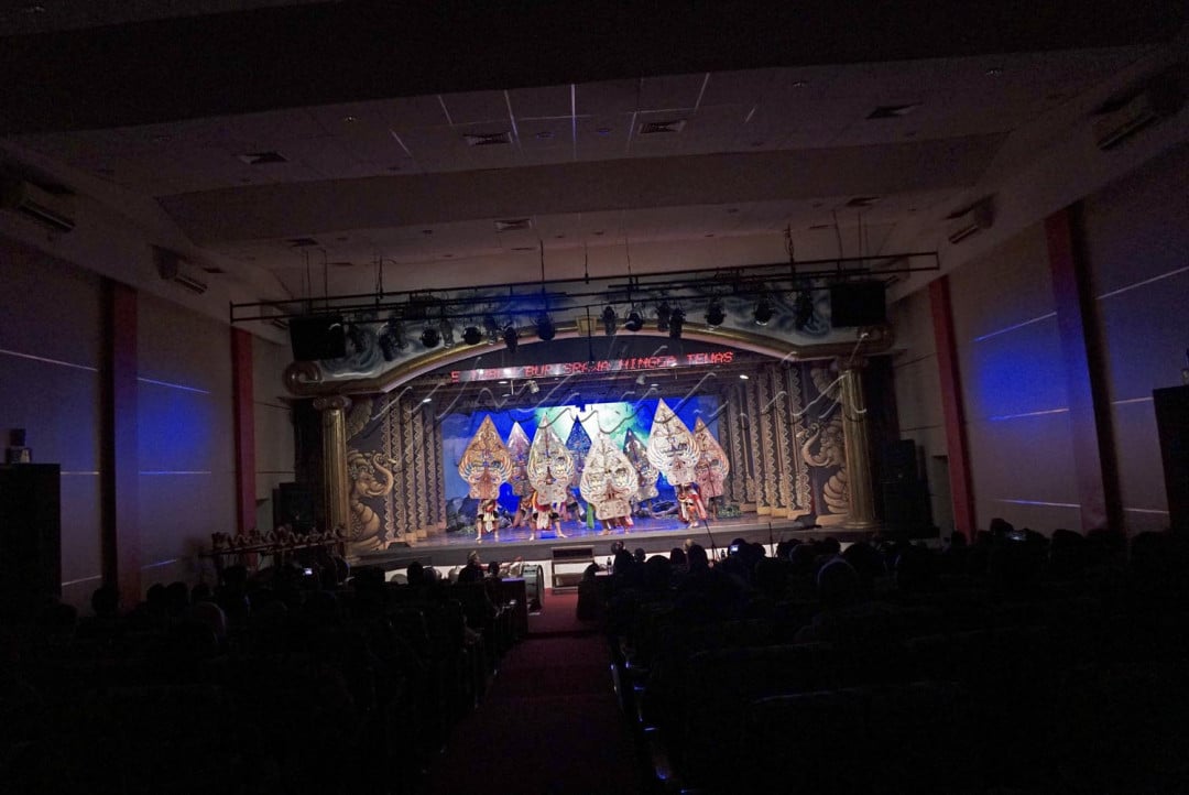 Di era kekinian di mana kebudayaan tradisional mulai terpinggirkan, kesenian tradisional Wayang Orang Bharata justru masih memperlihatkan eksistensinya.<br />
&nbsp;