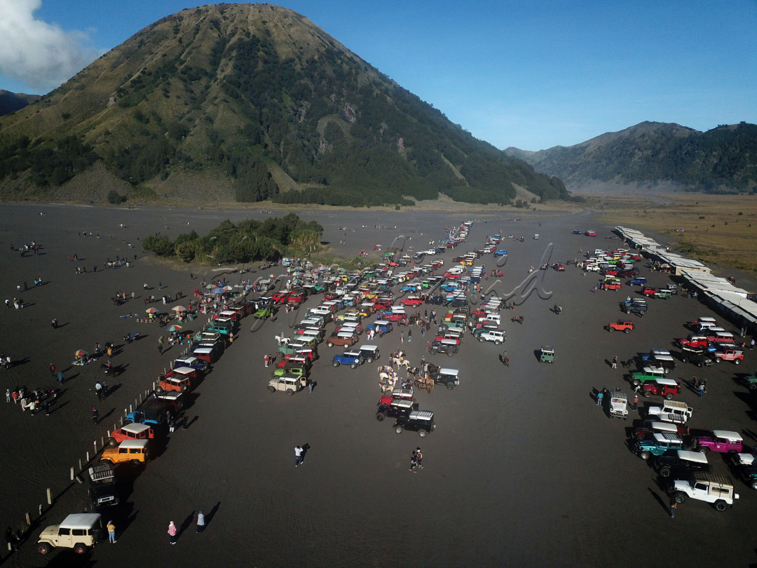 Hypeabis - MENIKMATI KEINDAHAN GUNUNG BROMO