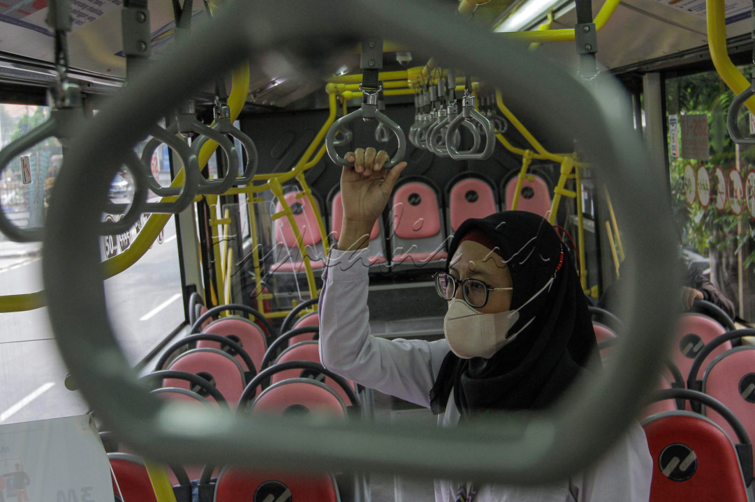 Hal ini dilakukan untuk memberikan keamanan dan kenyamanan bagi penumpang wanita.