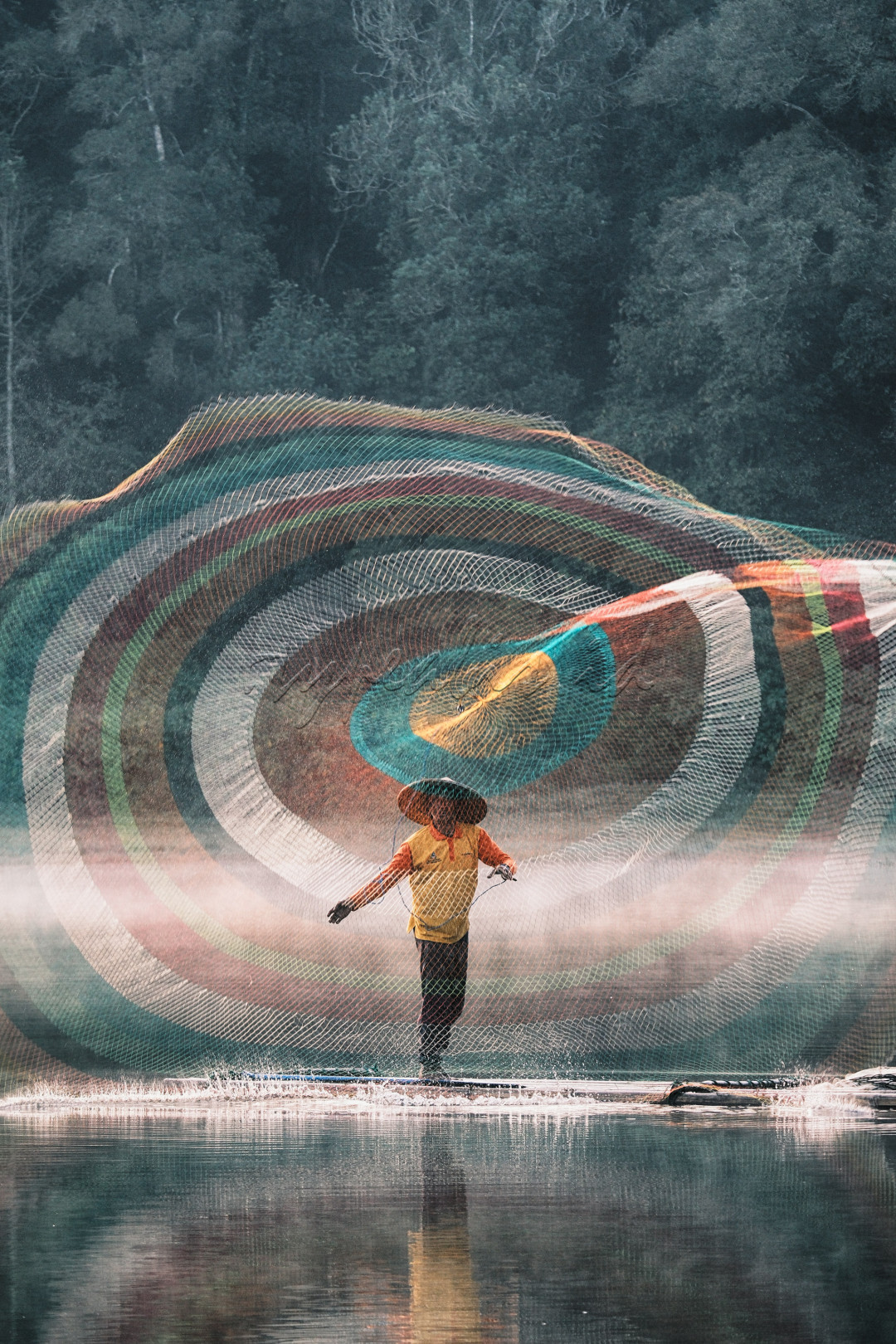 Lokasi Pengambilan: Situ Patenggang, Ciwedey, Bandung&nbsp;<br />
Kamera yang digunakan Fujifilm X-H2s dengan Lensa XF 150-600mm.&nbsp;<br />
Tanggal: 2 Juli 2022, Sabtu