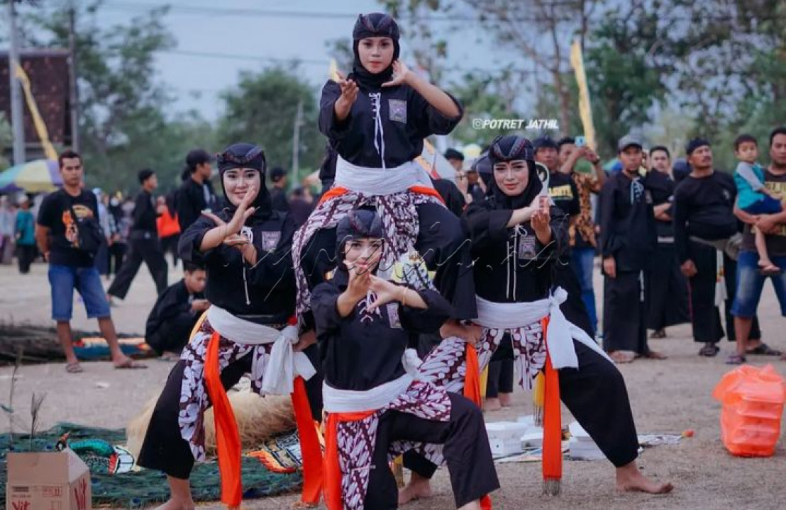 &nbsp;Srikandi adalah ia bersemangat, pemberani, memiliki tekad yang kuat, dan percaya diri.