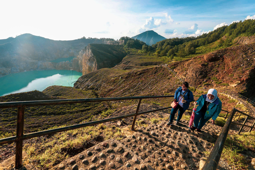 Hypeabis Pesona Danau Di Puncak Gunung Kelimutu 4528