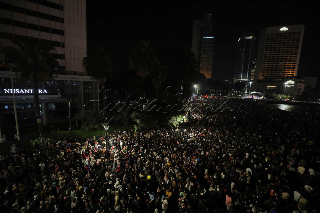 Setelah&nbsp;dua tahun pembatasan terkait&nbsp;pandemi&nbsp;Covid-19, malam&nbsp;Tahun Baru&nbsp;mulai dirayakan di sejumlah daerah Indonesia.