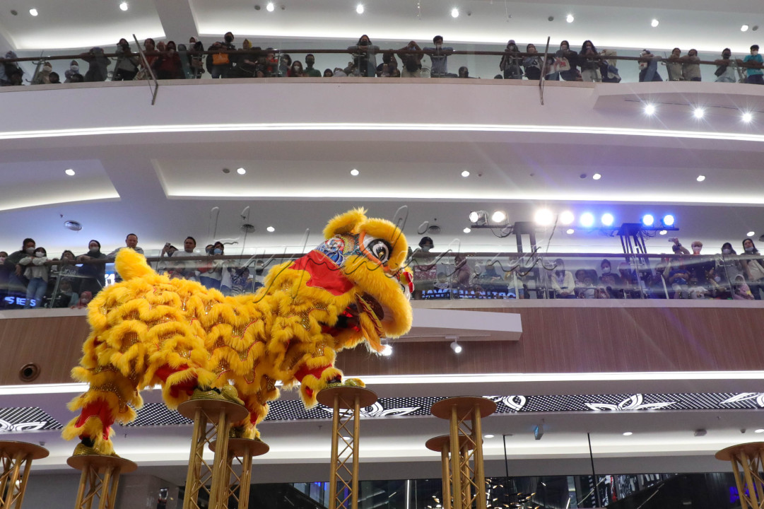 Pertunjukan Barongsai tersebut diadakan dalam rangka menyambut Imlek atau Tahun Baru China yang jatuh pada hari Minggu (22/1).&nbsp;
<div>&nbsp;</div>