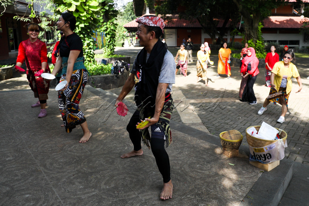 Hal ini dilakukan lantaran Komunitas Bakul Budaya ingin meningkatkan nilai toleransi dalam kehidupan beragama yang dikemas dalam balutan budaya.&nbsp;