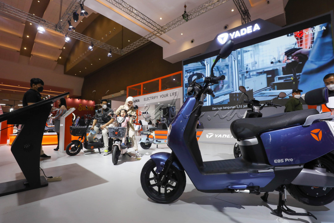 Jika berminat meminang salah satu merek motor listrik di IIMS 2023, bisa ditemui banyak pilihan merek.&nbsp;