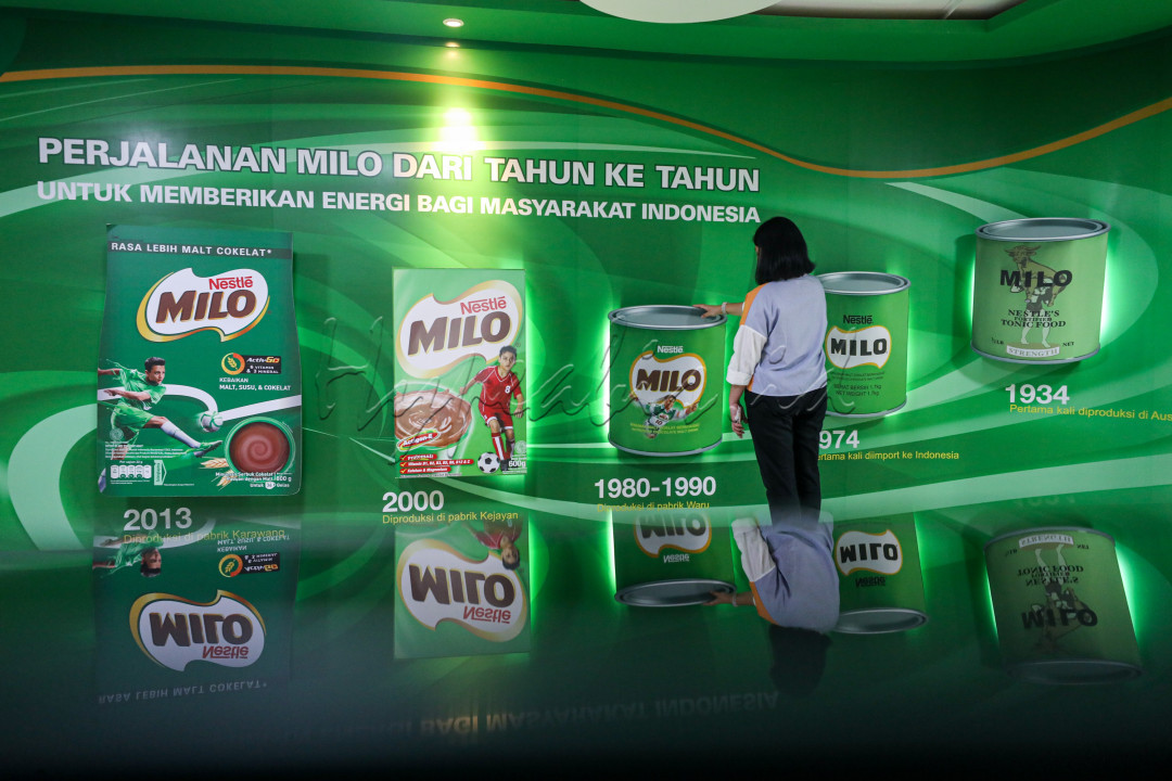 Bagian awal galeri mengisahkan Henri Nestl&eacute; yang mengembangkan terobosan tentang bubur bayi, diiringi dengan cerita merger perusahaanya dengan Anglo-Swiss untuk mendirikan Group Nestl&eacute;. Di sepanjang dinding galeri, kita bisa membaca sejarah Nestl&eacute; di Indonesia dan di dunia.
<div>&nbsp;</div>

<div>&nbsp;</div>