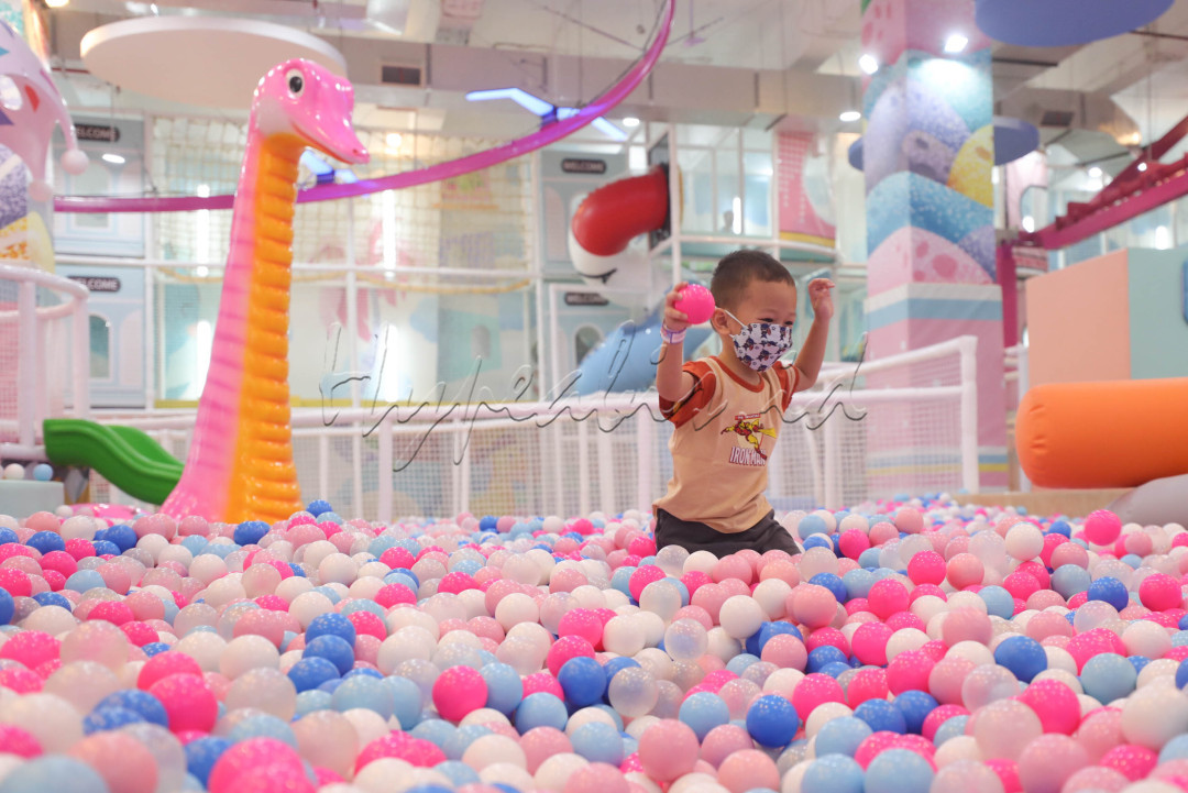 Playtopia di sini hadir dengan 20 jenis permainan untuk anak usia 1 hingga 12 tahun.