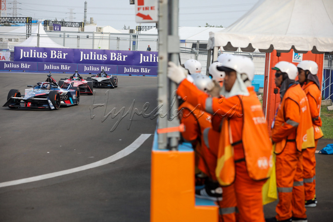 Pembalap Pascal Wehrlein dari tim Tag Heuer Porsche berhasil keluar sebagai pemenang pada putaran ke-10, sedangkan putaran ke-11 dimenangkan oleh Maximilian Gunther dari tim Maserati MSG Racing.
