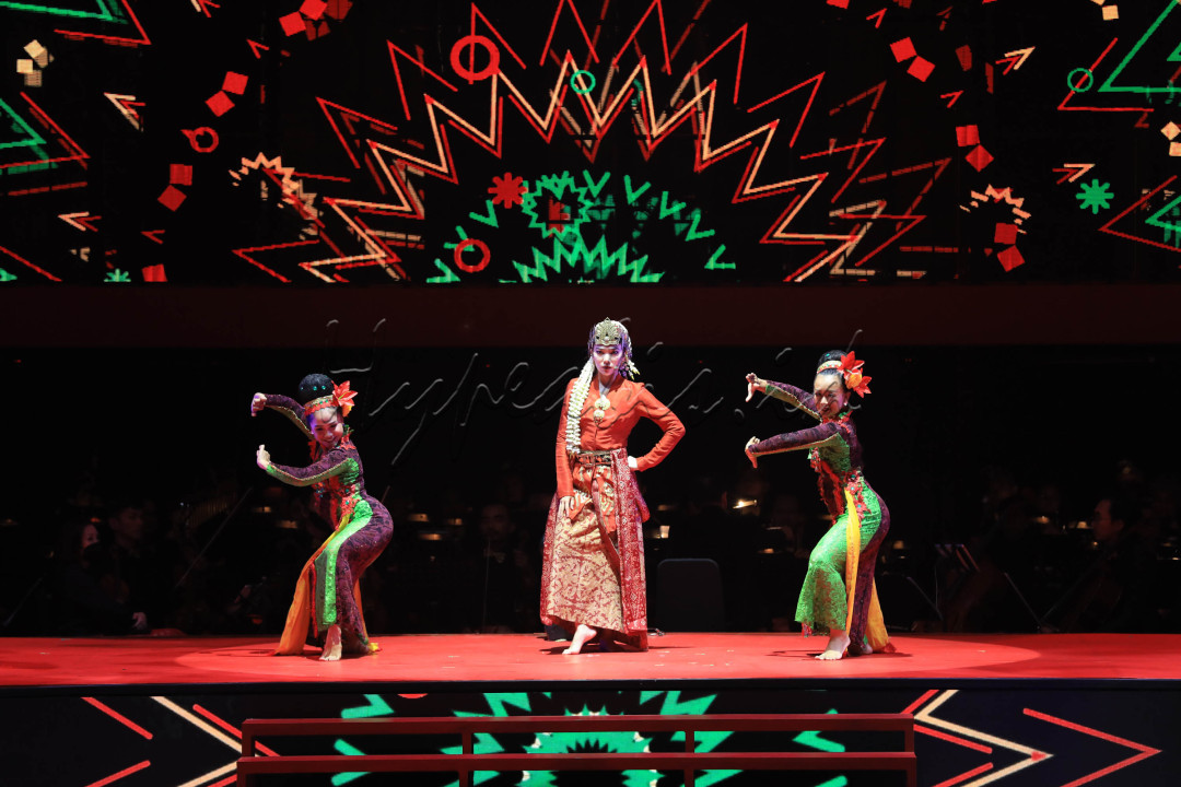 Pertunjukan seni dan budaya Pahlawan Nusantara ini digagas untuk mengingatkan kembali masa perjuangan pahlawan Nusantara untuk mendapatkan kehidupan yang lebih baik.&nbsp;
<div>&nbsp;</div>
