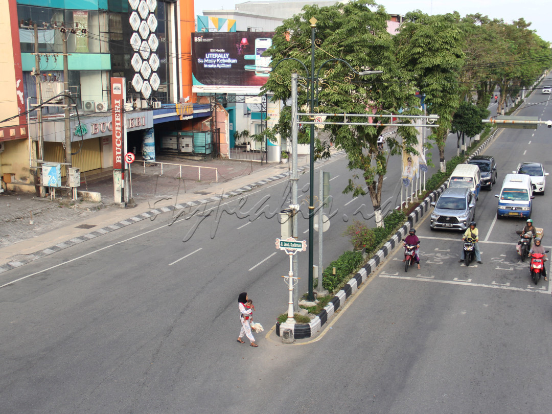 Nilai kota yang aman adalah salah sutanya dengan masyarakat yang tertib berlalu lintas