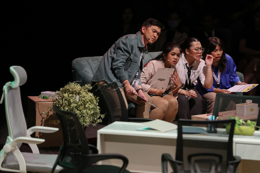 Mengusung konsep teater interaktif, para penonton musikal dapat menentukan alur dan memiliki dua pilihan akhir cerita.&nbsp;
