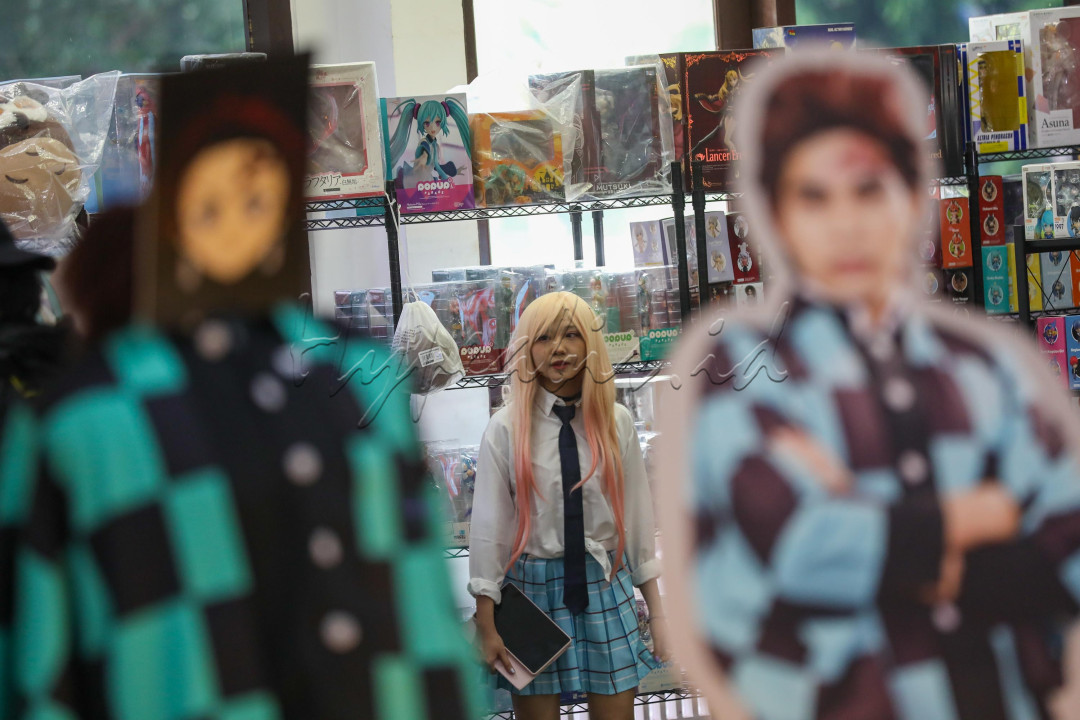 Ajang temu Wibu atau fans fanatik budaya Jepang (anime, manga, video game, dan cosplay) digelar di Wisma Serbaguna, Senayan, Jakarta. Ajang tersebut bernama Animart Indonesia 2023.