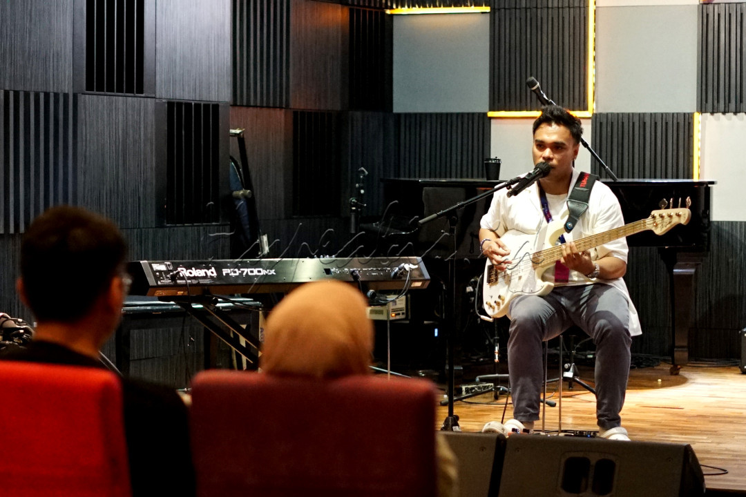 Tak hanya menampilkan para musisi jaz bermain, TPJF 2023 tahun ke-8 ini juga mengedepankan pendidikan di dalam komunitasnya dengan menyajikan klinik musik.