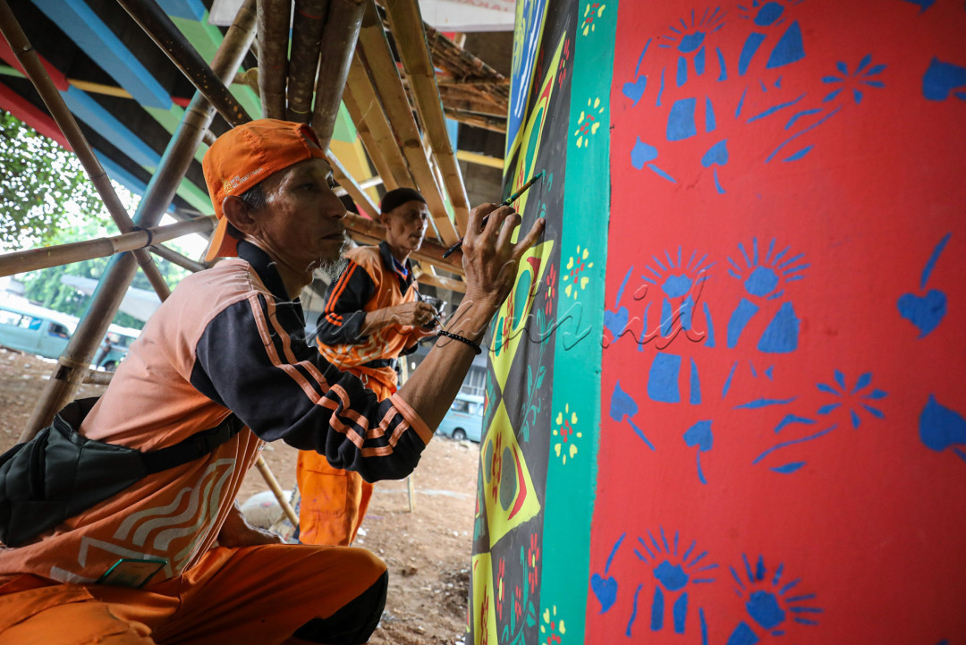 Nantinya kolong jalan layang Tebet akan di lengkapi dengan sejumlah fasilitas penunjang antara lain mural, skate park, wahana bermain anak, dan ruang terbuka hijau