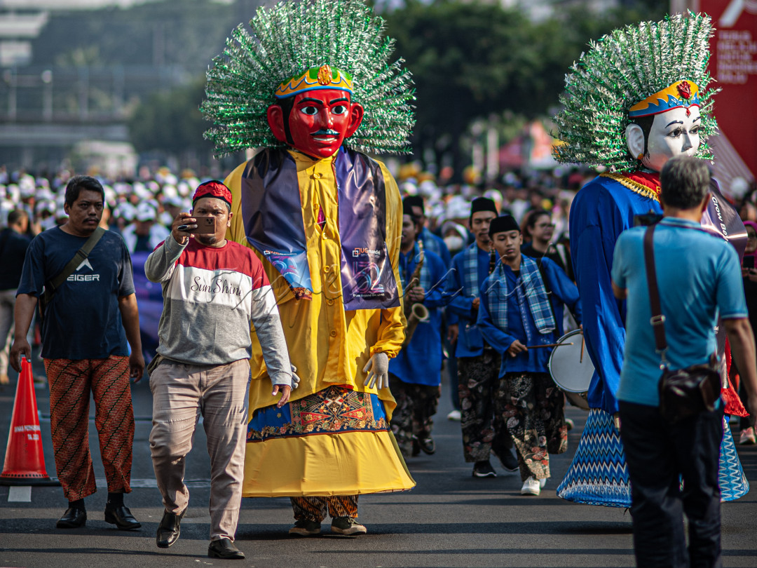 menjaga budaya bangsa Indonesia adalah kewajiban bagi seluruh bangsa Indonesia