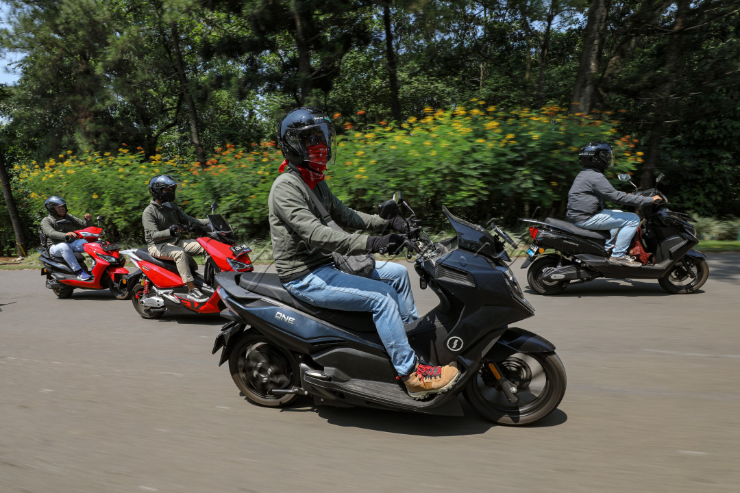 Bisnis Indonesia Group menyelenggarakan acara Xplore Motor Listrik dengan rute Jakarta-Sentul pada Sabtu (16/12/2023).