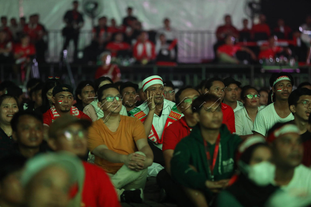 Nonton bareng pertandingan sepak bola tersebut juga digelar di berbagai tempat di sejumlah daerah sebagai bentuk dukungan bagi Timnas U-23, yang diharapkan mampu melaju hingga menembus Olimpiade Paris 2024.<br />
<br />
Editor : Yayus Yuswoprihanto&nbsp;<br />
&nbsp;