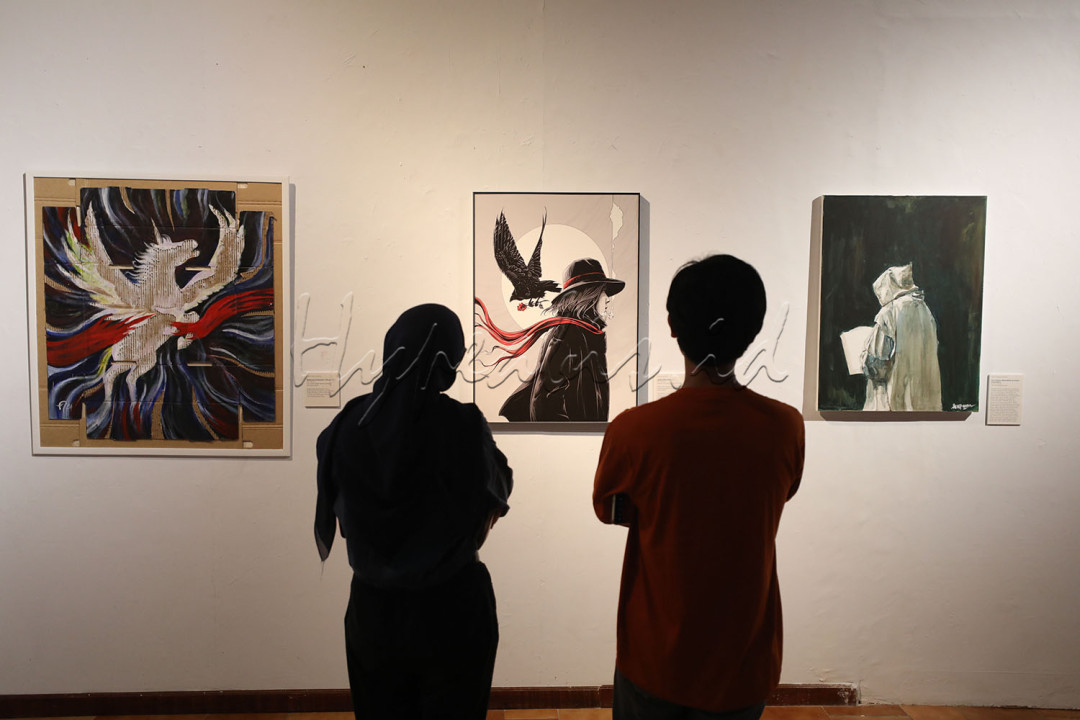 Gelaran kedua dari Ilustrasiana ini mengajak para seniman untuk menanggapi konsep kedamaian dalam bentuk karya. Pameran ini juga sebagai respon pada kemelut yang menegasikan kata damai, atau citra damai yang dipoles untuk kepentingan kekuasaan.&nbsp;