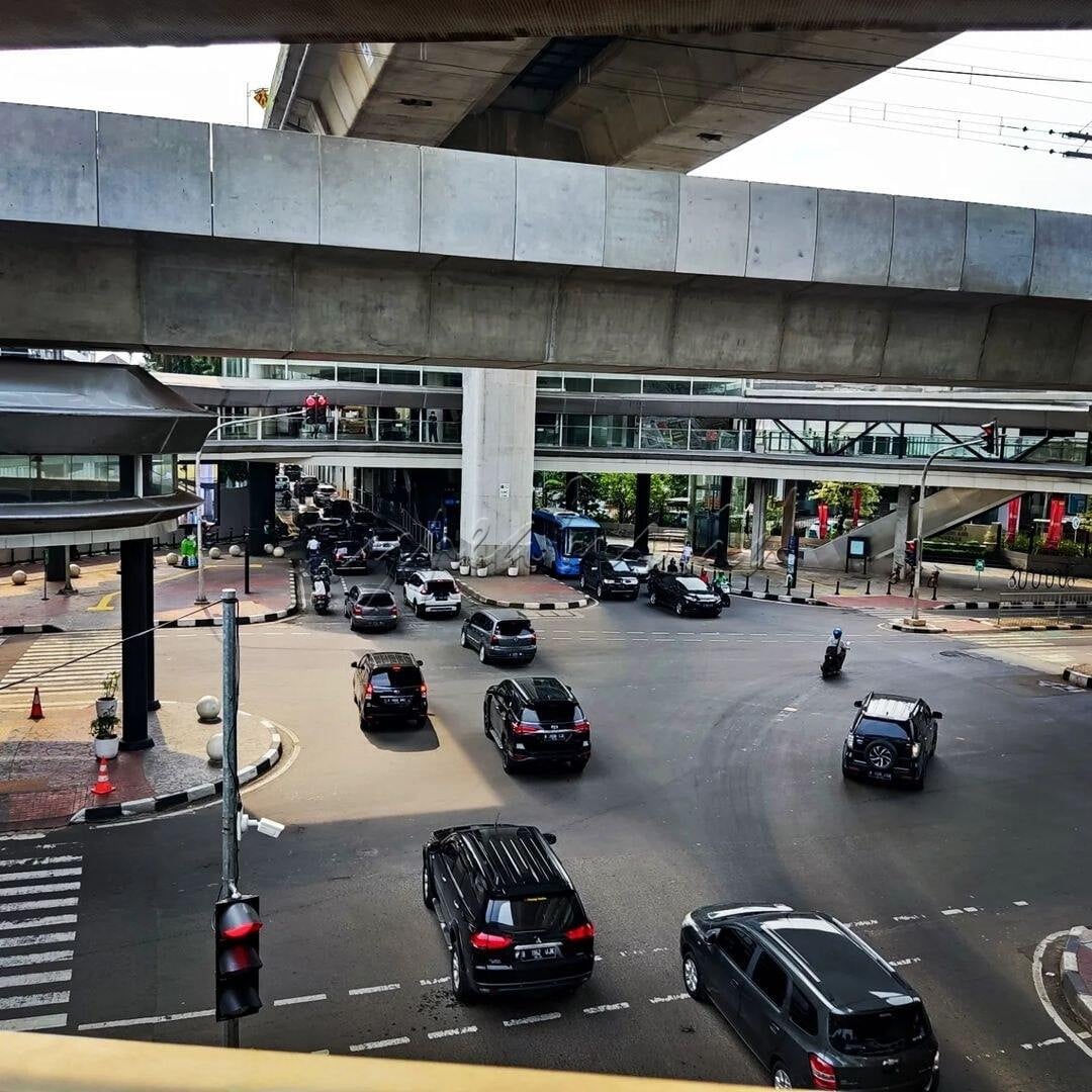 Foto Ini Saya Ambil Karena Ketertarikan saya mengenai Negara kita yang Indah jika di lihat dari Sudut pandang lain