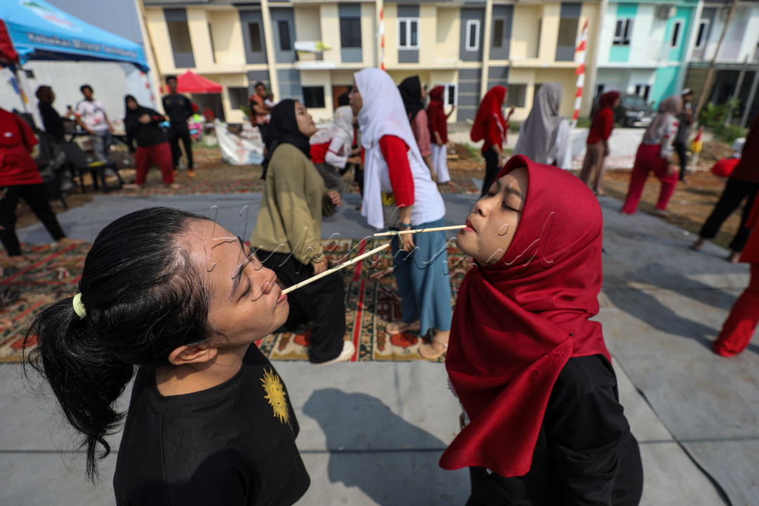 HUT Kemerdekaan Republik Indonesia yang jatuh setiap 17 Agustus selalu menjadi momentum dalam mengekspresikan rasa cinta terhadap Tanah Air. Berbagai cara dilakukan masyarakat, khususnya para generasi muda untuk memeriahkan peristiwa tersebut.