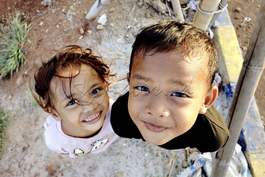 Senyum anak indonesia