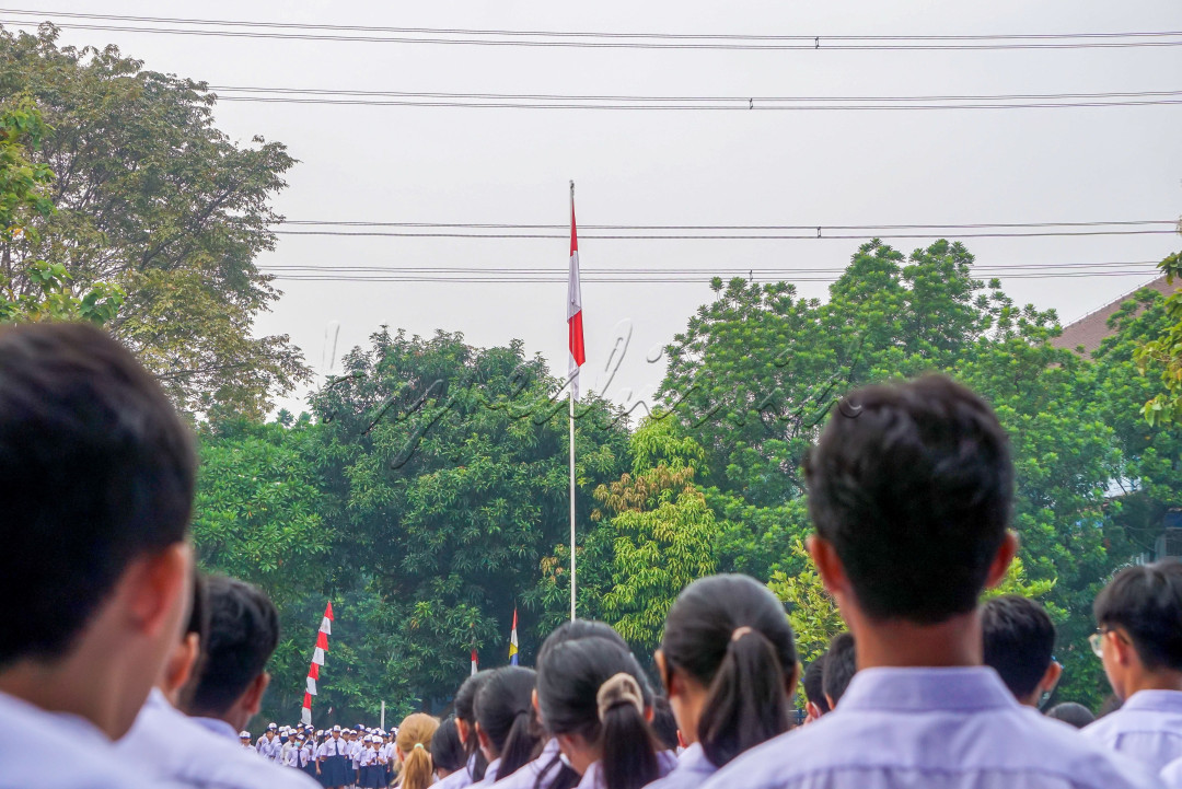 "Bangsa yang besar adalah bangsa yang menghargai jasa para pahlawan."