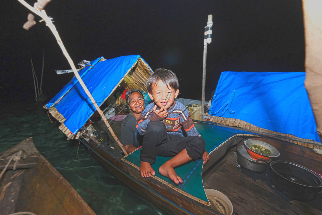 Anak Suku Laut kepri yang senang di potrait