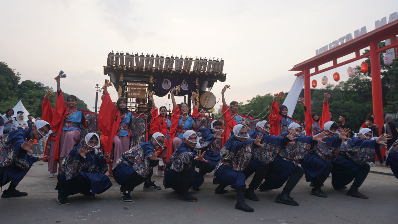 Kegiatan ini dimeriahkan dengan berbagai pertunjukan musik dan tari serta sejumlah stan dari berbagai prefektur Jepang. Selain itu juga ada beberapa perusahaan Jepang yang tengah membuka lowongan pekerjaan di Jepang untuk masyarakat Indonesia. Pengunjung dapat berkonsultasi langsung dengan para perwakilan perusahaan Jepang.