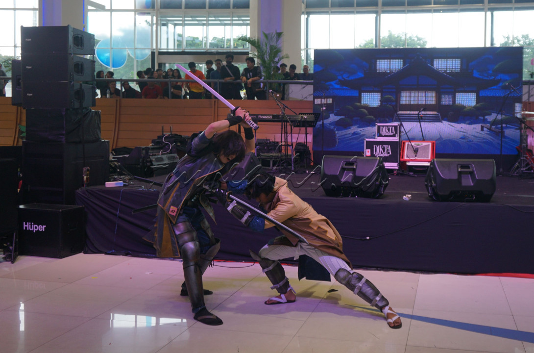 <em>Amazing September Matsuri </em>juga memberikan peluang bagi para peserta untuk bersaing pada&nbsp;<em>Ultra Henshin Challenge Competition</em>, sekaligus&nbsp;menjadi&nbsp;wadah bagi anak muda untuk&nbsp;menguji kemampuan berperan sebagai karakter favorit mereka. Rangkaian acara ini dimulai sejak 8 September hingga 29 September 2024.