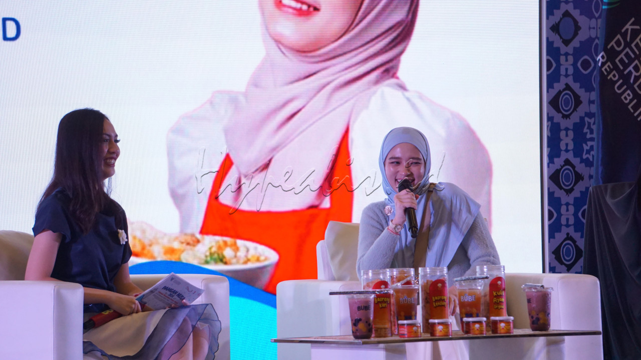 Pangan Nusa 2024 diramaikan oleh 110 stan yang terdiri dari 166 UMKM dari 29 provinsi/kabupaten/kota. Selain pameran, acara tersebut juga diisi dengan bincang santai dengan nara sumber pengusaha kuliner dan fesyen Inara Rusli.&nbsp;