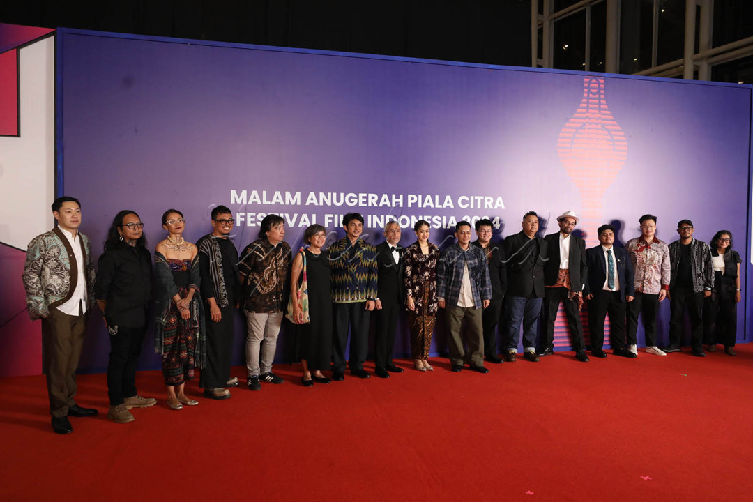 Selain film Jatuh Cinta Seperti di Film-Film, film berjudul Siksa Kubur garapan Joko Anwar juga menjadi salah satu yang terbaik karena film produksi Come and See Pictures tersebut berhasil mendapatkan 17 nominasi berbeda. Beberapa nominasi tersebut misalnya, Film Cerita Panjang Terbaik, Sutradara Terbaik, Penulis Skenario Asli Terbaik, yang menyamai rekor dari film Perempuan Tanah Jahanam (2019) dan Budi Pekerti (2023).