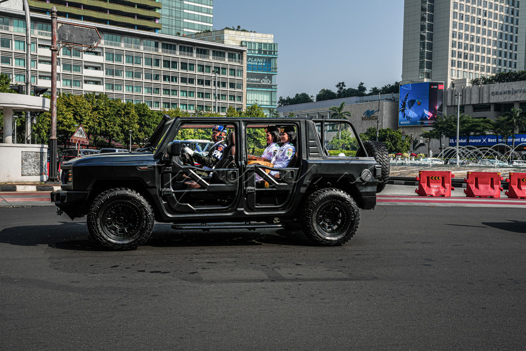 <div style="text-align: justify;">Dalam rangka peringatan HUT RI Ke 79 yang di pusatkan di IKN, kirab bendera pusaka dimulai dari Silang Monas Jakarta dilanjutkan hingga Halim Perdana Kusuma yang selanjutnya diterbangkan ke IKN. Salah satu bukti Gelora Pembangunan Negeri</div>