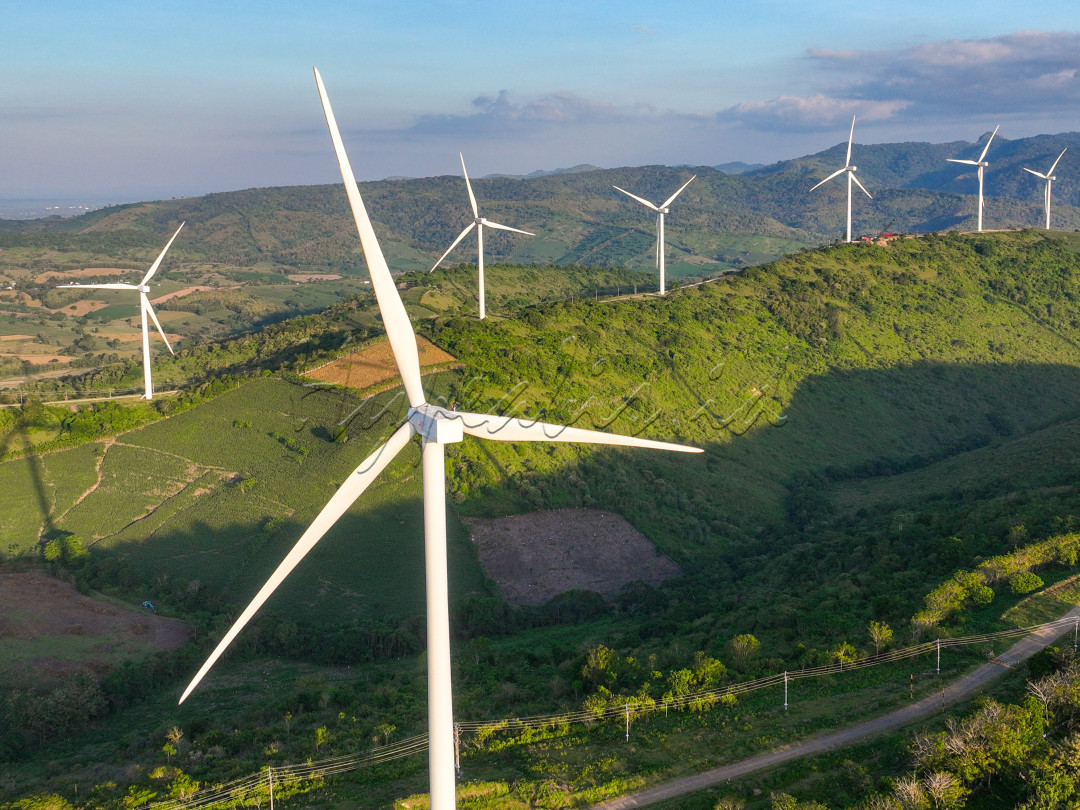 Pembangunan PLTB Sidrap merupakan salah satu bukti nyata keseriusan Pemerintah dalam menghadirkan sumber energi bersih untuk Indonesia yang lebih baik.