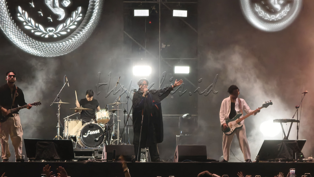Pembukaan BigBang Festival 2024 dimeriahkan oleh penampilan band Feast dan Hindia. Festival ini dijadwalkan berlangsung hingga 1 Januari 2025. GenHype dapat menonton pertunjukan musisi-musisi terkenal Tanah Air lainnya seperti Tulus, Sheila On 7, Adrian Khalif dan masih banyak lagi.&nbsp;