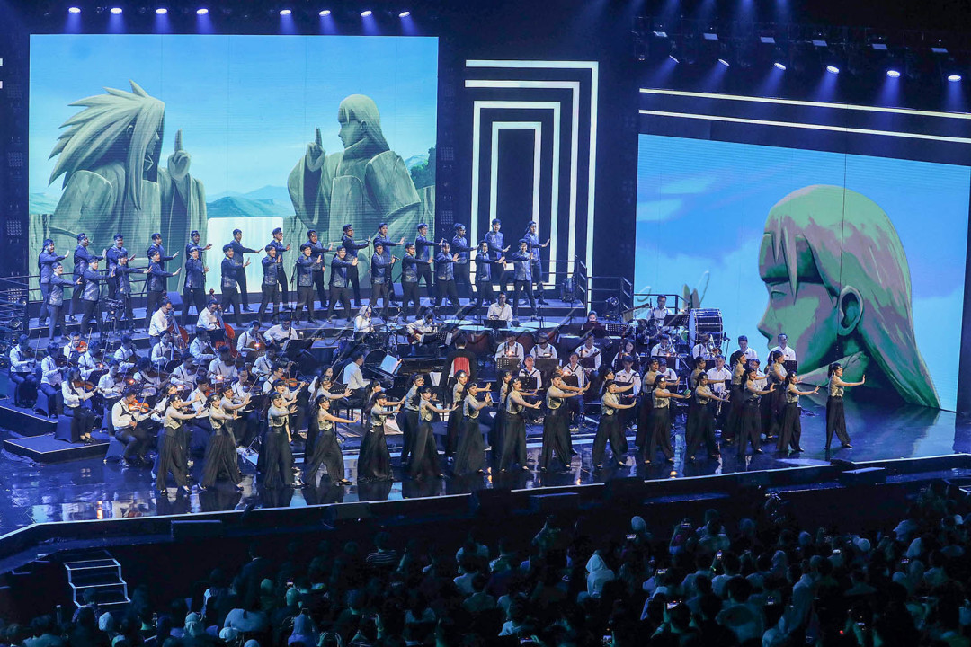 Para musisi tampil dalam konser bertajuk <em>Symphonic Saga: Iconic Scores from Anime &amp; Game</em> di Jakarta. Konser tersebut menampilkan lagu-lagu dari <em>games </em>dan <em>anime</em>, seperti <em>The Legend of Zelda Main Theme</em> dari <em>game</em> <em>The Legend of Zelda</em>, <em>Last Surprise</em> dari <em>game</em> Persona 5, <em>Yume Ippai</em> dari anime Chibi Maruko Chan dan <em>Letter</em> dari Violet Evergarden.