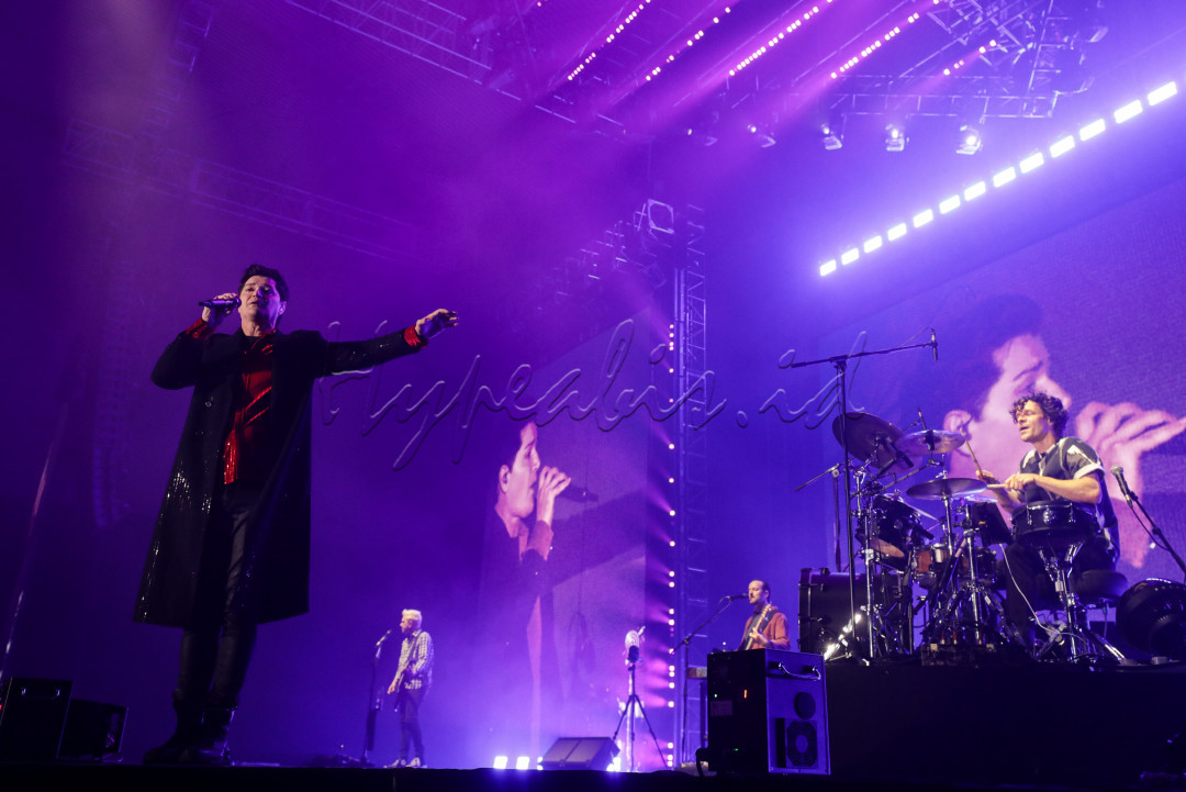 Selain konser di ICE BSD, The Script juga menyapa penggemarnya di Jatim Expo, Surabaya, pada 16 Februari 2025, dalam rangkaian konser bertajuk <em>The Script Satellites World Tour.</em><br />
<br />
Editor : Yayus Yuswoprihanto