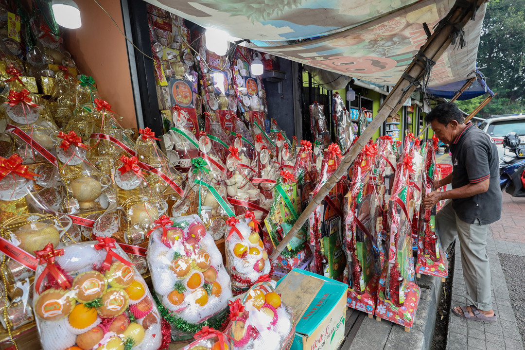 Parsel Lebaran bukan hanya sekedar hadiah, tetapi sebuah simbol kebahagiaan, silaturahmi, dan rasa syukur di hari yang penuh berkah.<br />
<br />
Editor : Yayus Yuswoprihanto<br />
<br />
&nbsp;