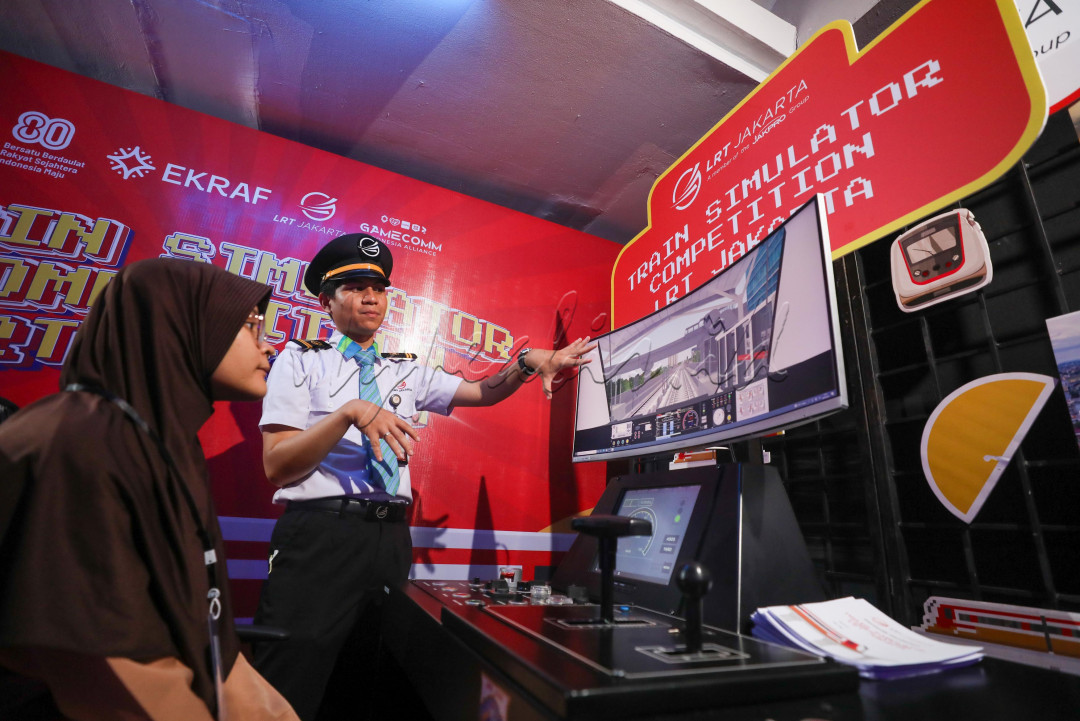 Menariknya, IP lokal tersebut tidak hanya dipamerkan, tetapi juga berkolaborasi langsung dengan merek dan waralaba ternama dari mancanegara. Kolaborasi ini diharapkan menciptakan sinergi yang memperkuat ekosistem kreatif, membuka peluang lisensi, serta menghadirkan karya yang mampu menembus pasar global. Para pengunjung akan dapat melihat bagaimana karakter dan konten buatan Indonesia dipadukan dengan elemen-elemen populer dunia.