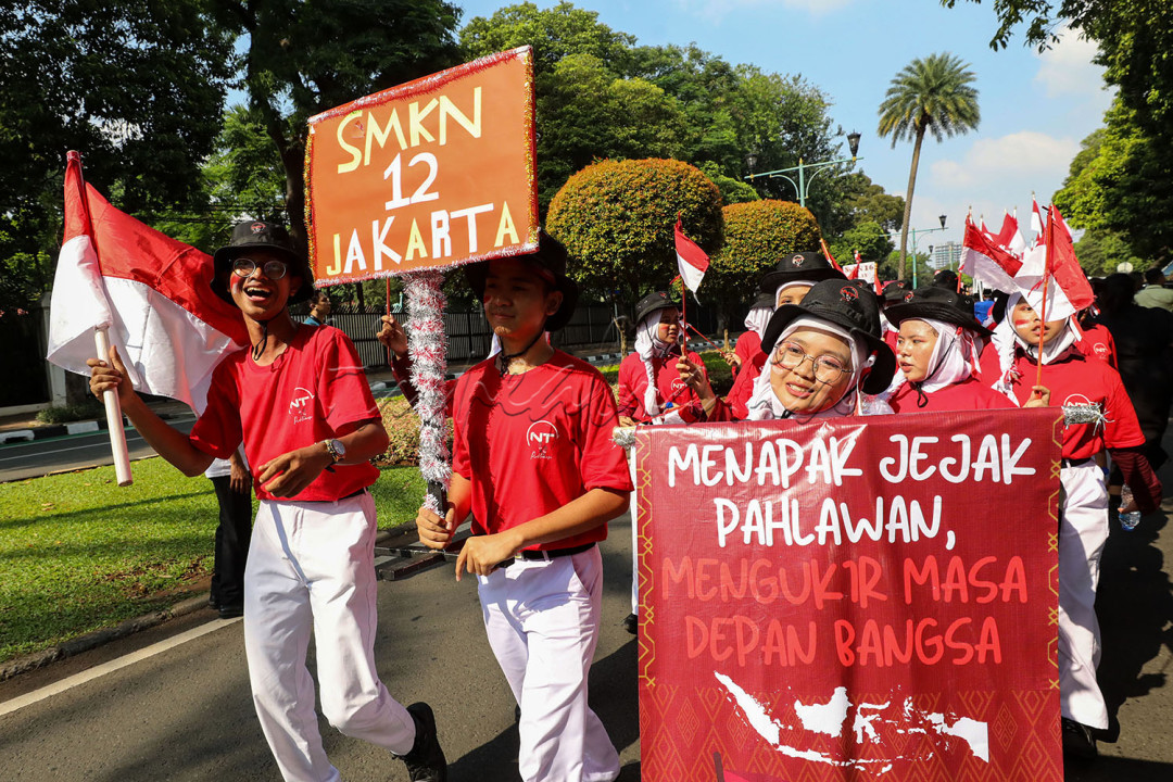 Rangkaian kegiatan melibatkan partisipasi masyarakat umum, salah satunya adalah Komunitas Bermain. Sekitar 1.000 orang partisipan ambil bagian pada prosesi acara yang menunjukkan semangat kebersamaan dan kesadaran akan pentingnya menjaga memori sejarah bangsa.