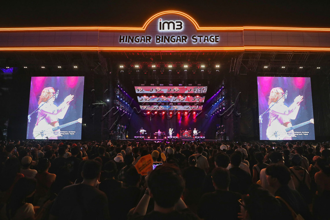 Dalam penampilannya, J-Rocks membawakan sejumlah lagu milik RAN yang &nbsp;diaransemen ulang dengan sentuhan rock ala Jepang dan diiringi visual bernuansa anime. Alhasil, lagu-lagu RAN terdengar seperti soundtrack serial anime, lengkap dengan emosi dan energi khas budaya pop Jepang.<br />
<br />
&nbsp;