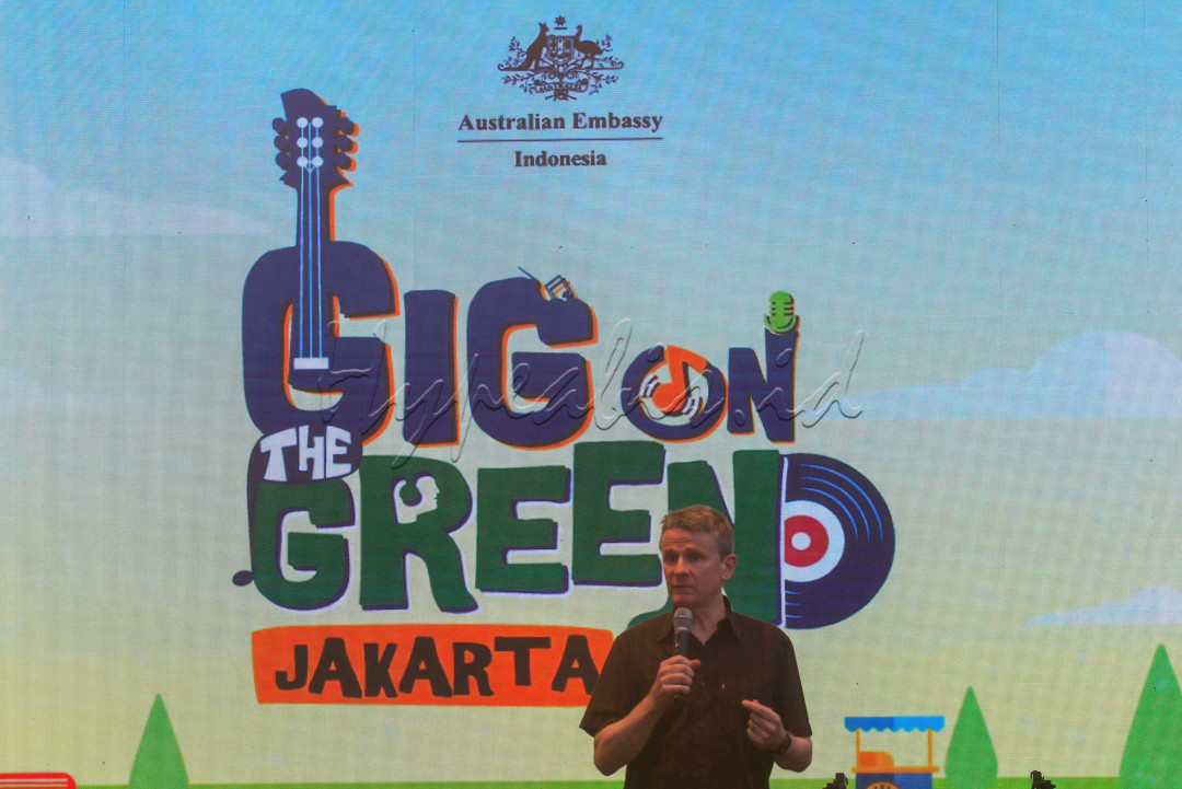 Gig on the Green merupakan festival musik dan kuliner untuk menyambut kepulangan para diaspora Indonesia yang baru saja lulus dari universitas-universitas di Negeri Kanguru. Tak hanya menghadirkan hiburan, ajang ini juga menjadi perayaan pencapaian mereka sekaligus sarana memperkuat jejaring komunitas alumni lain secara lebih luas.