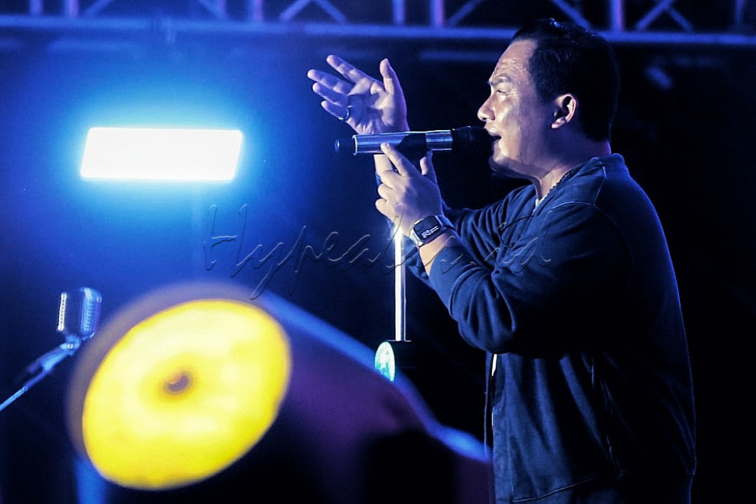 Kehadiran Wali membawa warna nostalgia sekaligus membumikan musik pop Melayu ke panggung besar kekinian.<br />
&nbsp;