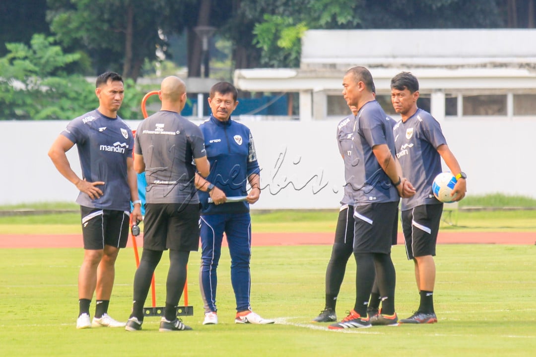 Menurut Pelatih Indra Sjafri, Timnas U-23, semua pemusatan latihan dilakukan di dalam negeri serta akan menggelar beberapa pertandingan ujicoba di luar FIFA Match Day.