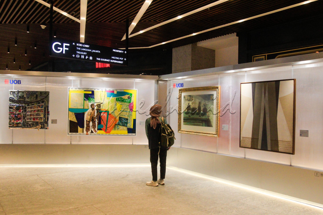 Ajang kompetisi seni UOB Painting of the Year 2025 Indonesia diselenggarakan sebagai bentuk komitmen UOB dalam mendukung perkembangan seni rupa, khususnya di Indonesia dan Asia Tenggara.