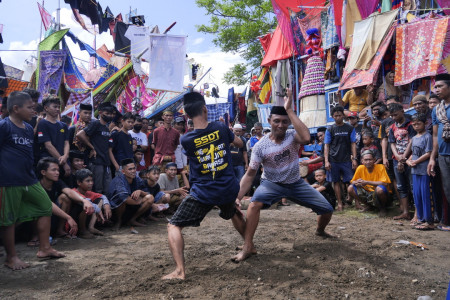 Tradisi Akmanca'
