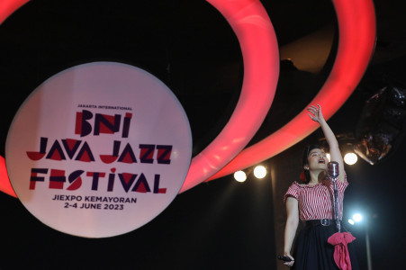 PENAMPILAN DEREDIA DI BNI JAVA JAZZ FESTIVAL 2023