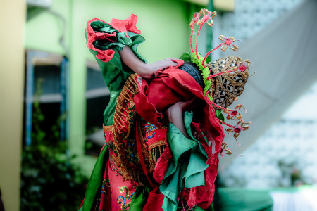 TARI TRADISIONAL
