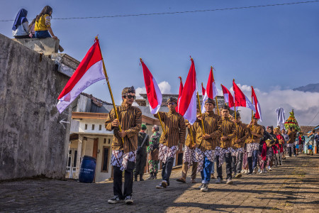 Kirab Merah Putih